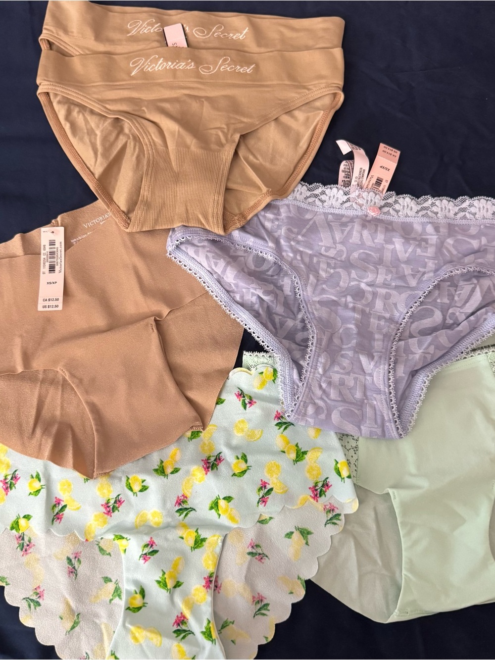 Victoria's Secret no show Panty Set, XS, 6 panties,